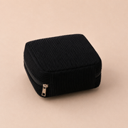 Pochette pour serviettes hygiéniques